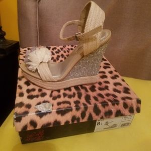 Naughty monkey wedges never worn